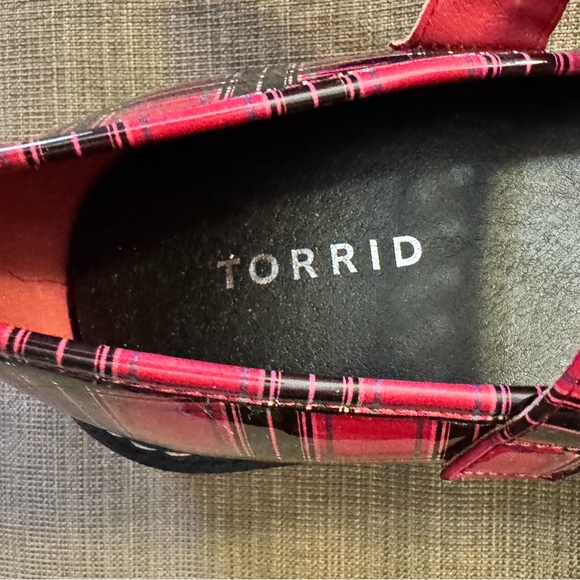 TORRID red plaid Mary Jane shoes - Picture 4 of 5